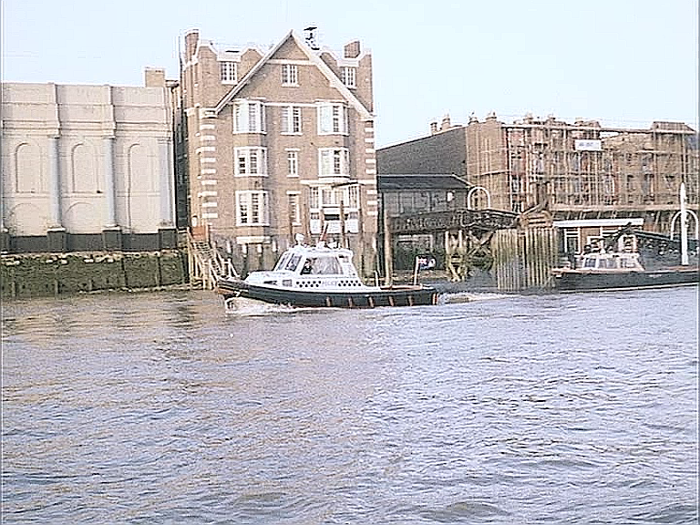 Facing London E1 with Old Aberdeen Wharf and Wapping Police Station to the left and the since redeveloped St. John’s Wharf on the right. Circa 1981