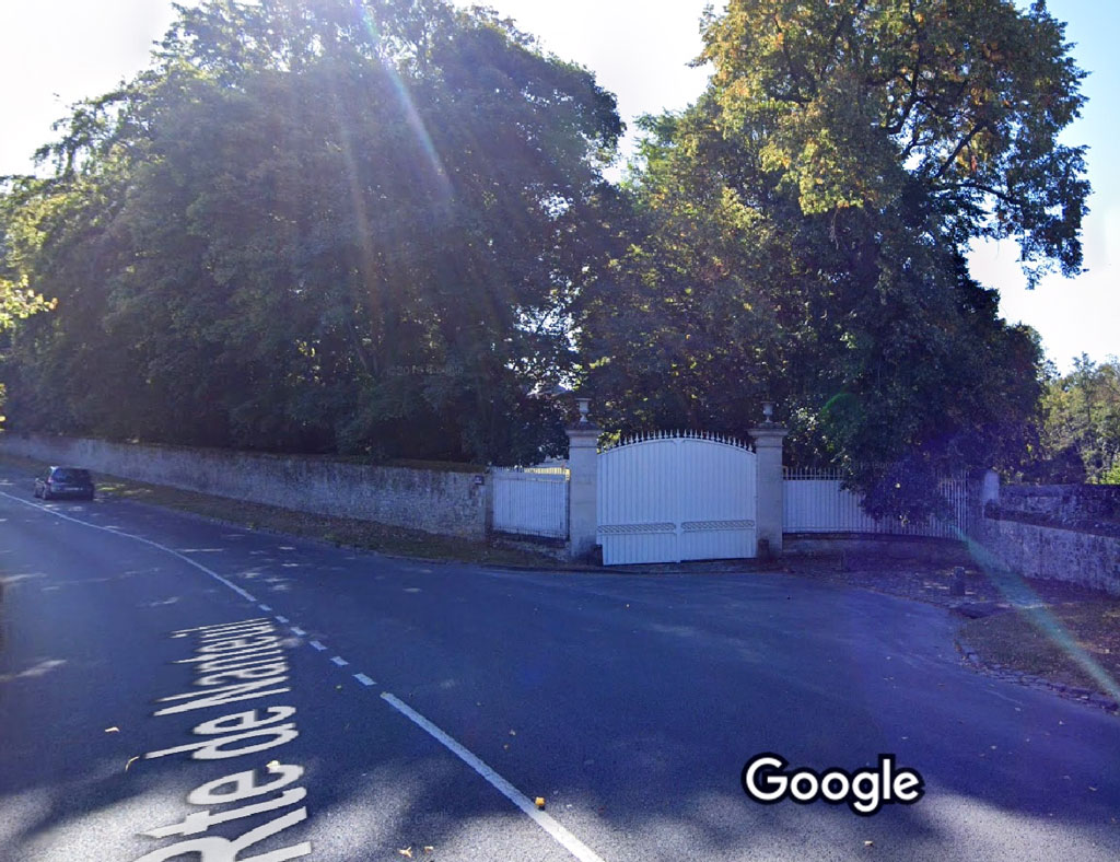 The gate at Route de Nanteuil in Senlis, north east of Paris and represents the entry to Chateau Valgenceuse.