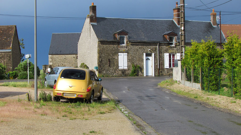The D14 passing through Prénouvellon, a former commune in the Loir-et-Cher