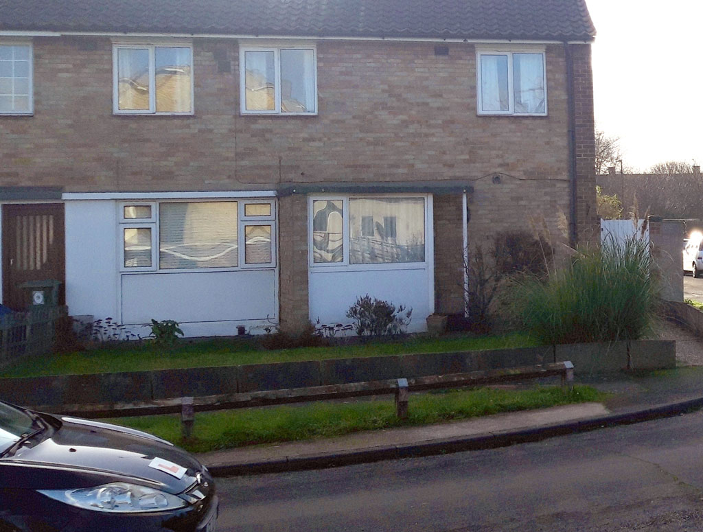 The bend on Whiteleys Way, Butt's Farm Estate in Hanworth