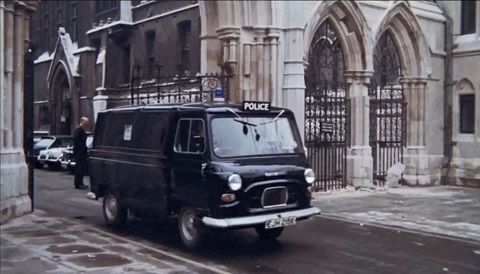 Royal Courts of Justice opposite St. Clement Danes church on Strand in WC2. Circa 1974