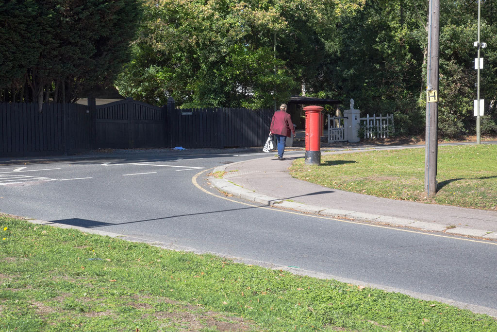 Highwood Hill, London NW7. Out of sight to the left is the start of March Lane.
