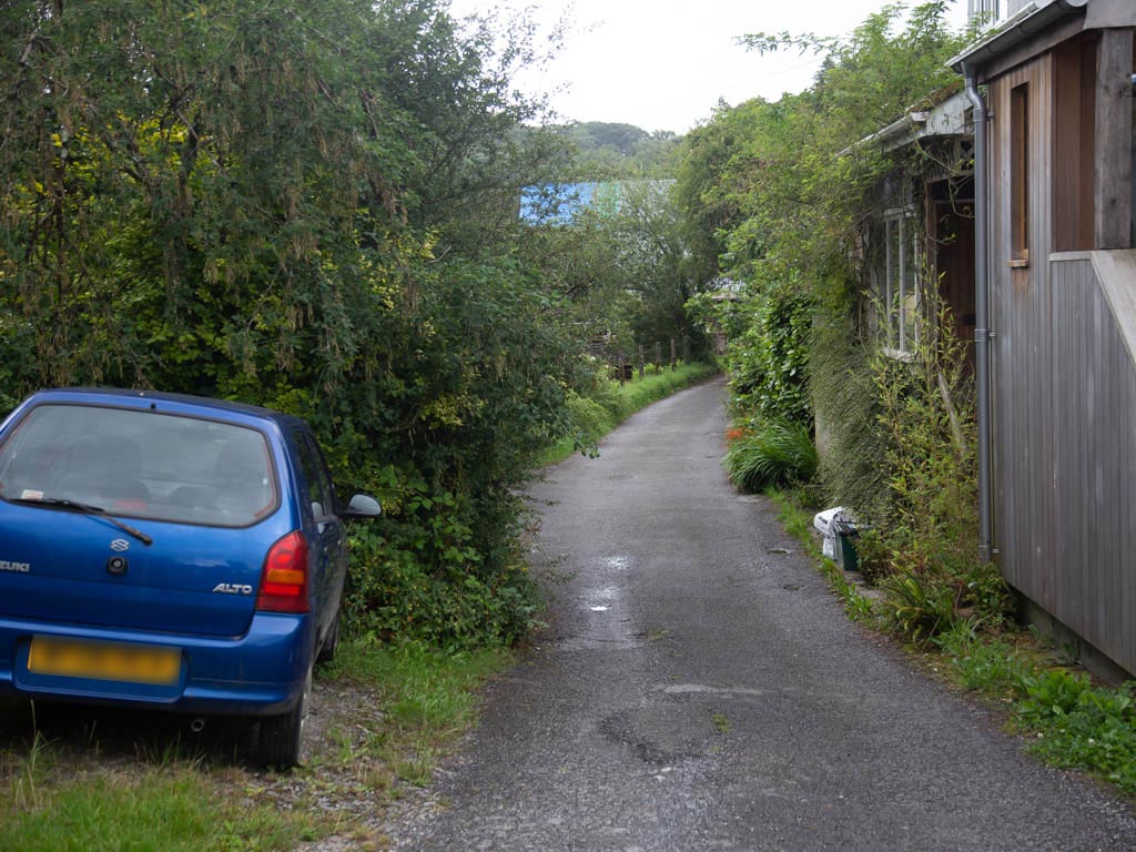 A private road on the opposite side of Nappers Halt, Nappers Crossing.