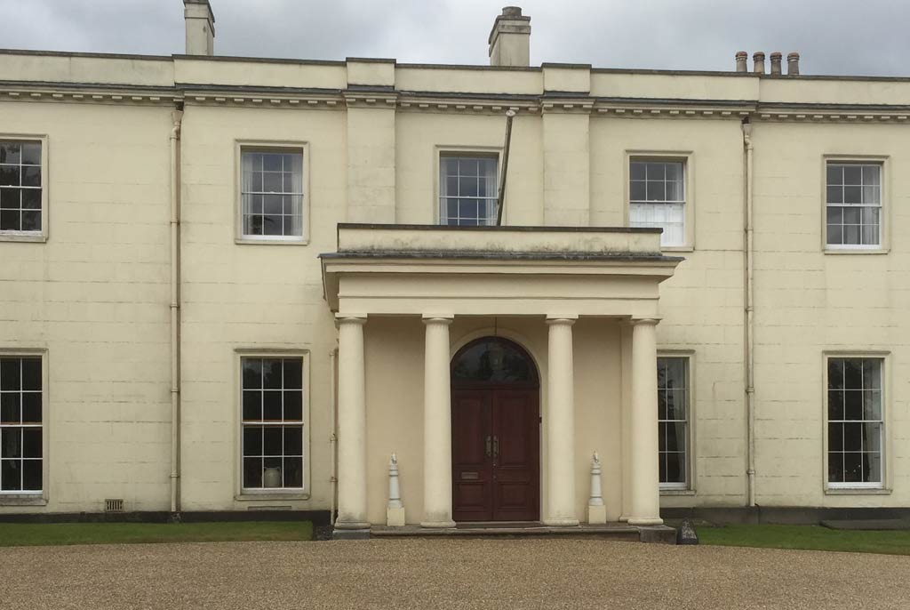 A close up of the front High Canons house.