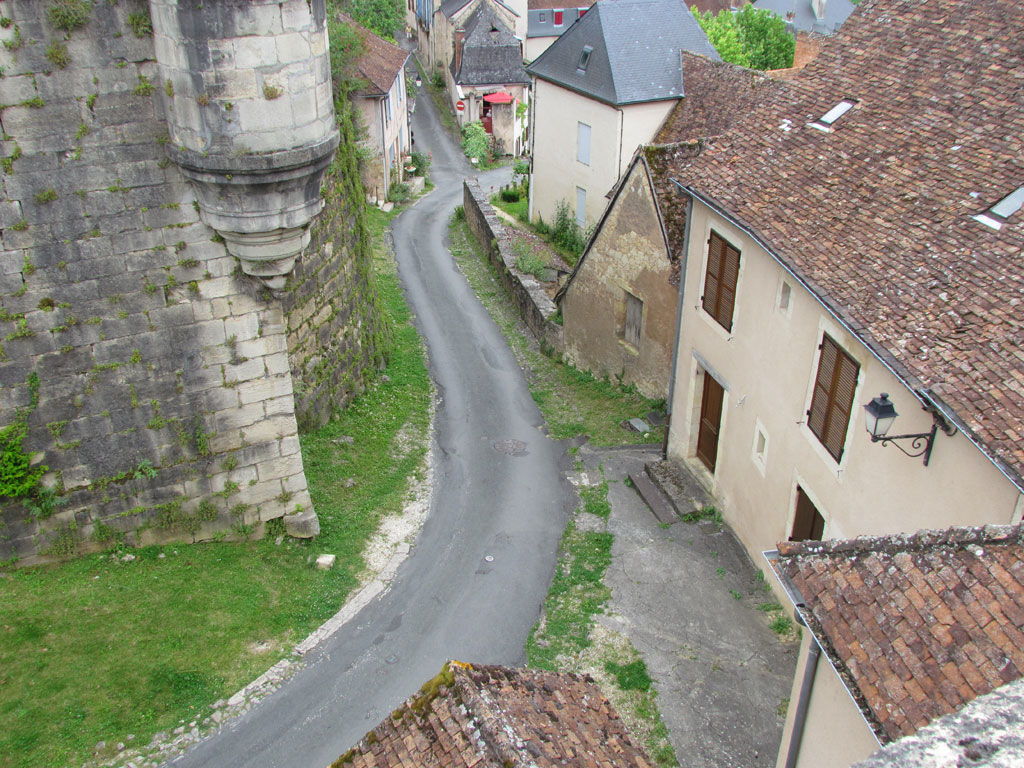 Rue Maxence de Damas, Hautefort.