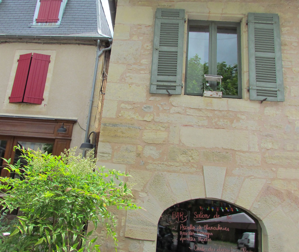 Rue Maxence de Damas, Hautefort, Aquitaine, France.