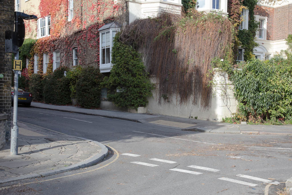 The junction of Chiswick Mall and Chiswick Lane South