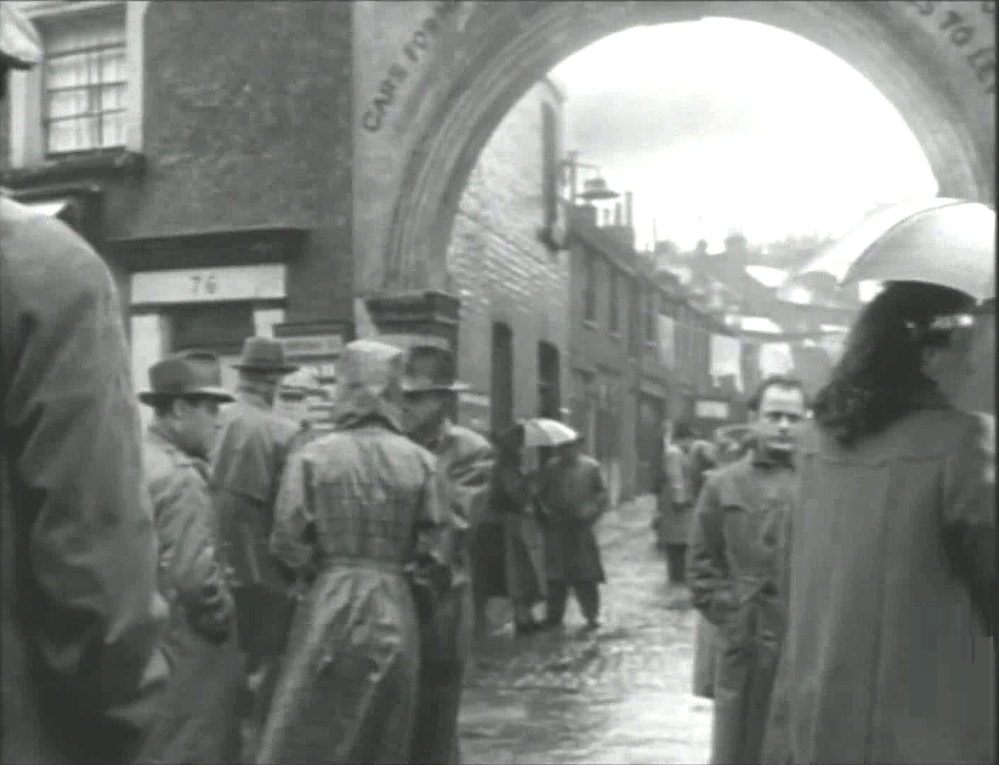 Looking into Belsize Park Mews from Belsize Lane. Circa 1951