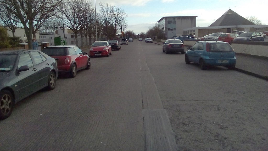 Looking south-eastward on Greendale Road in Dublin 5.
