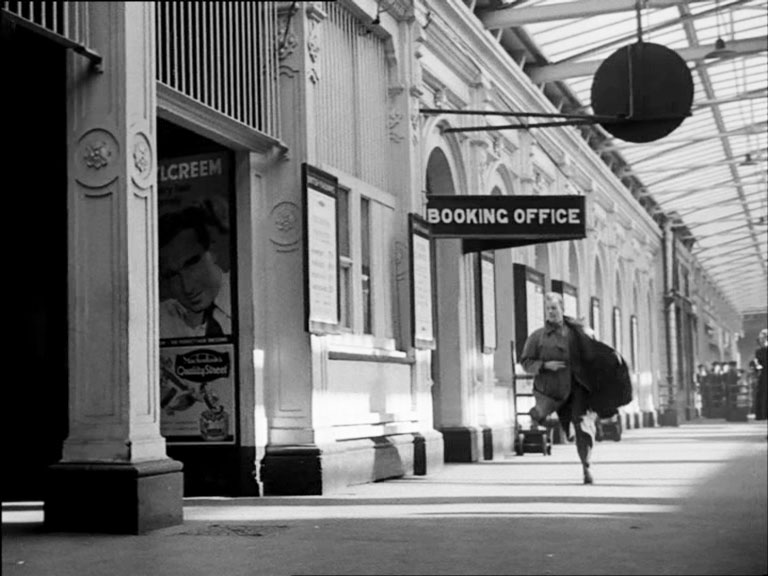 the booking hall. Paddington Station Circa 1950