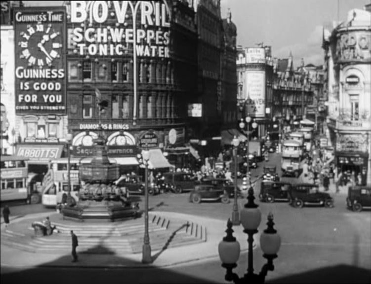Piccadilly Circus, Circa 1953