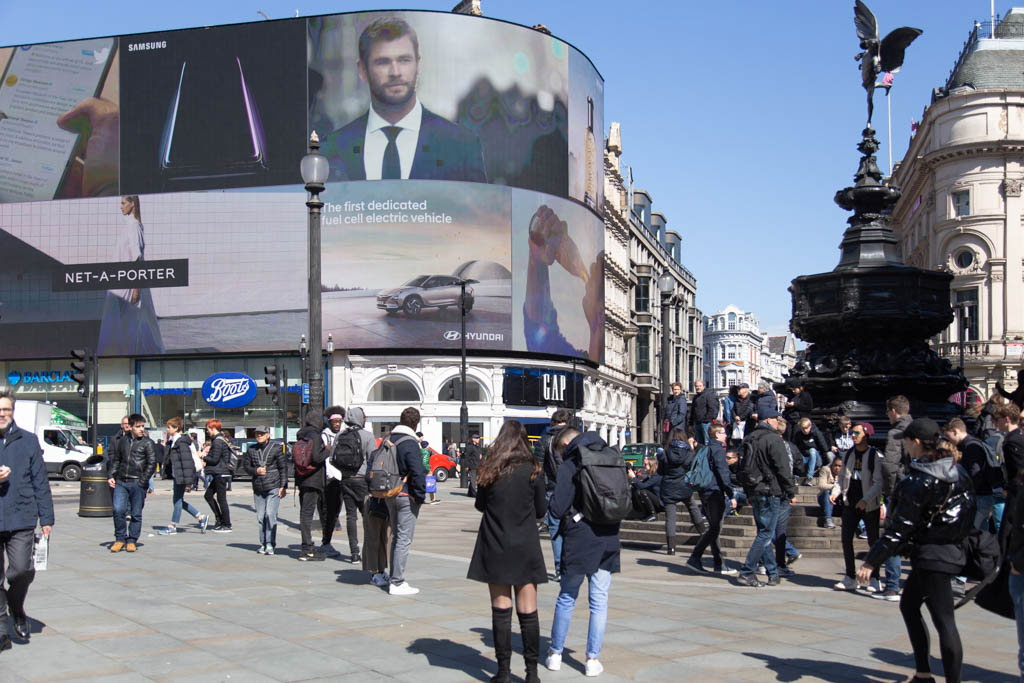 Piccadilly Circus