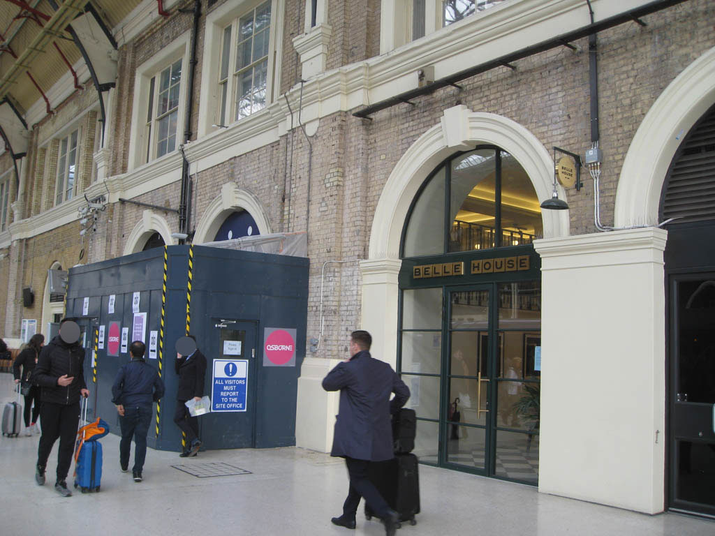 Victoria Station.