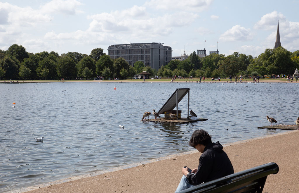 Round Pond, Kensington Gardens.