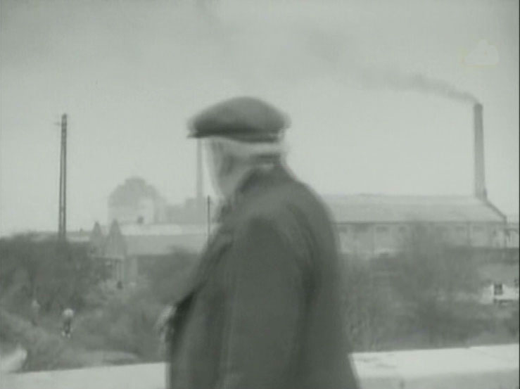 Looking north from Bulls Bridge and the industrial area to the right of the Paddington Branch of the Grand Union Canal. Circa 1954