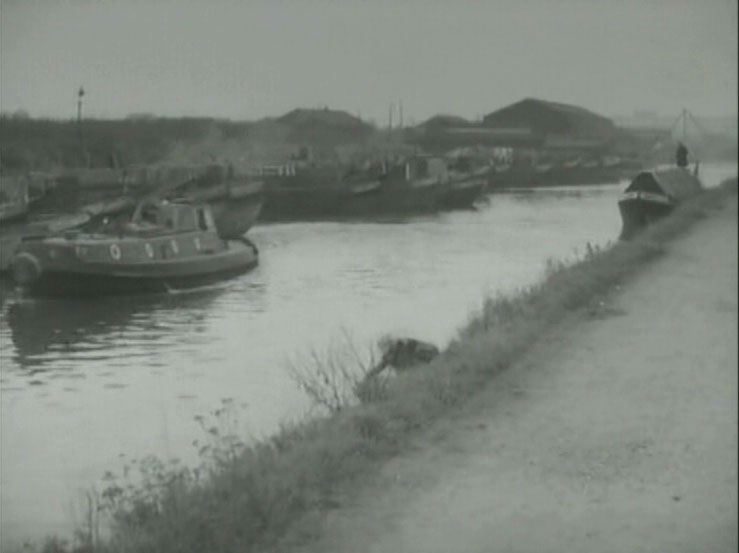 Bulls Bridge Road, Southall, Middlesex and the Bulls Bridge lay-by Circa 1954