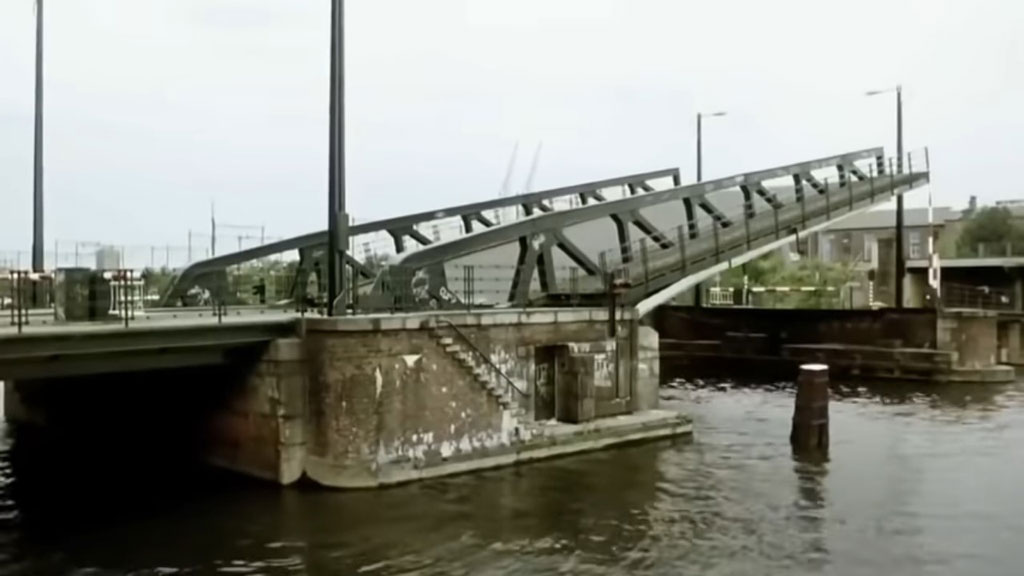 The Mariniersbrug at Kattenburgerstraat Circa 1988
