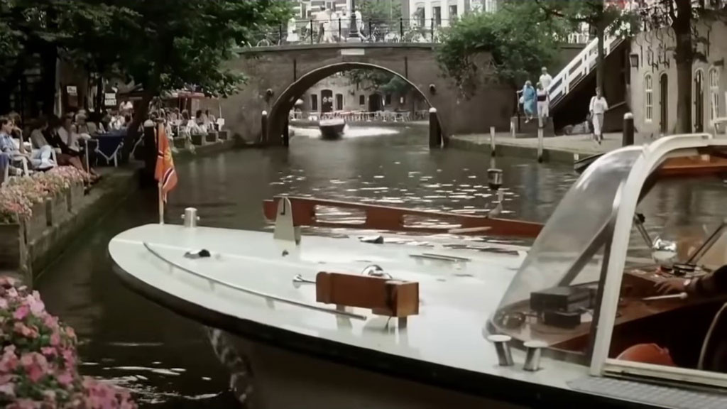 Oudegracht and Viebrug Circa 1988