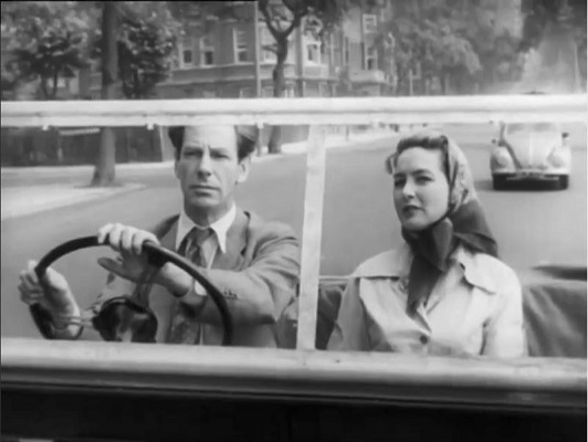 Chelsea Embankment with Chelsea Court in the background. Circa 1957