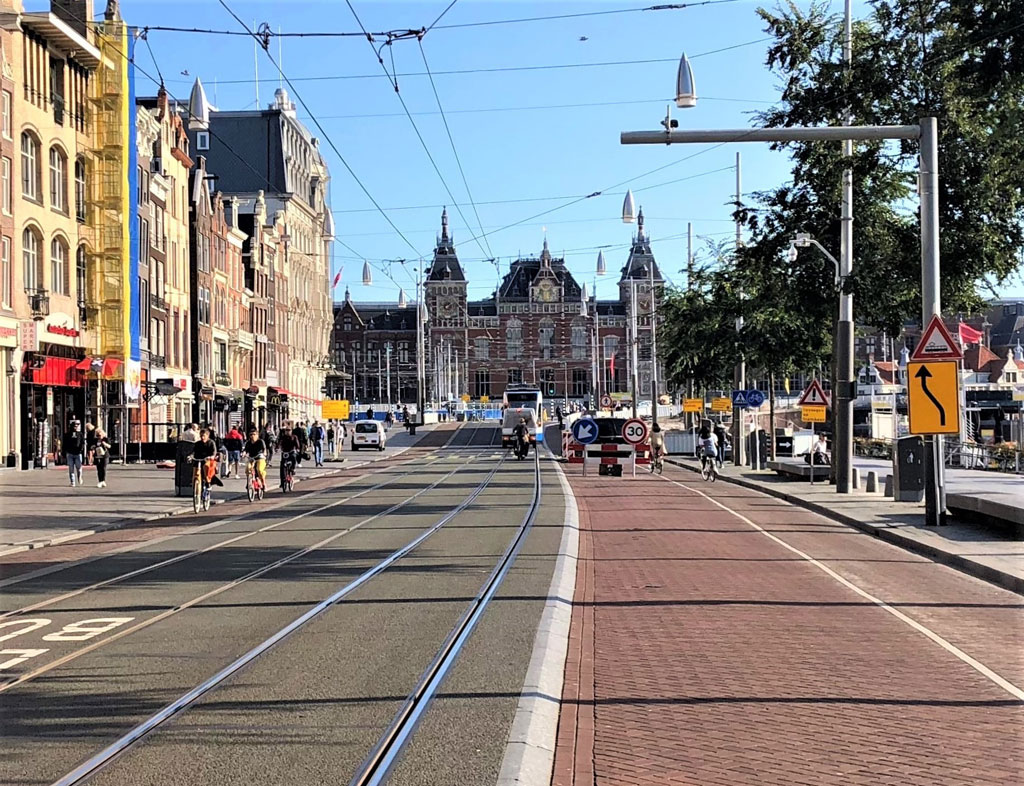 Damrak, Amsterdam