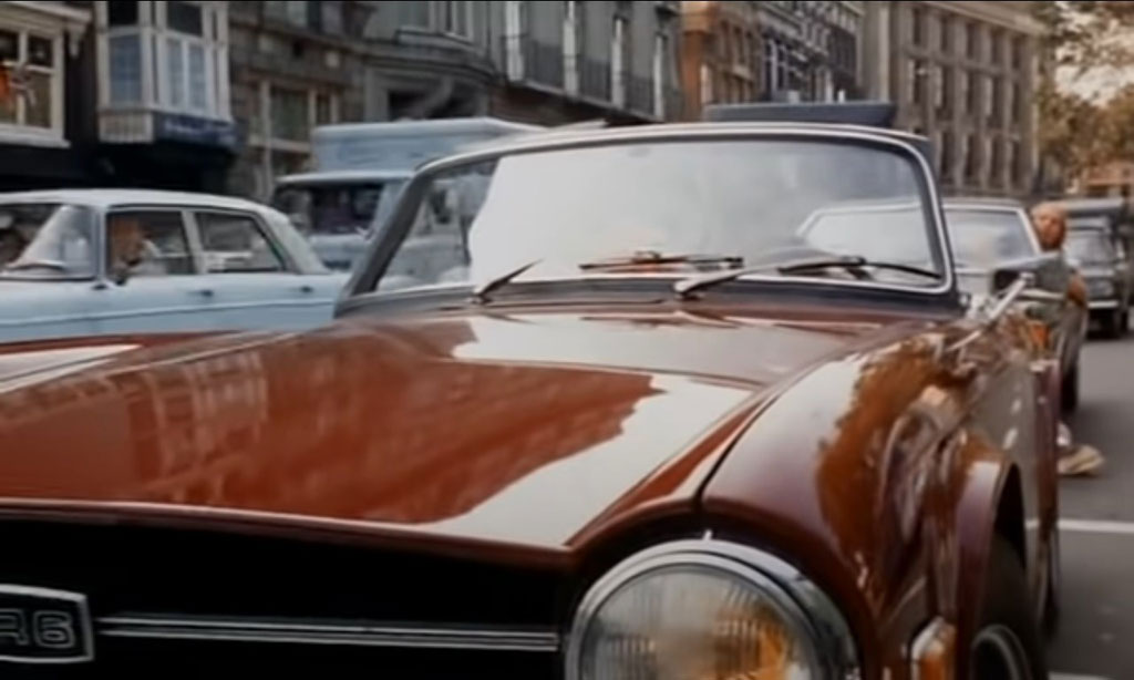 Prins Hendrikkade, right in front of the Victoria hotel, Amsterdam Circa 1973