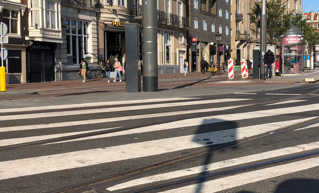 Prins Hendrikkade, right in front of the Victoria hotel, Amsterdam