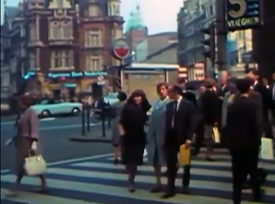Muntplein in the direction of Reguliersbreestraat, Amsterdam Circa 1966