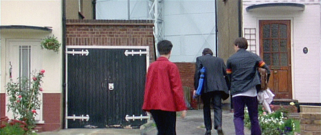 Between 12 and 13 Lee Road, Mill Hill, London NW7 Circa 1997