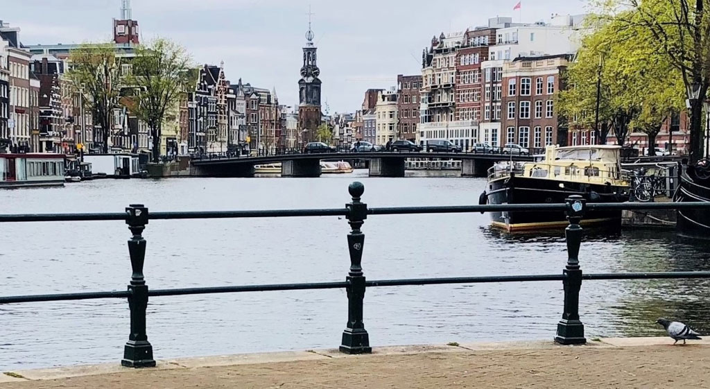 Amstel 7 and we are looking in the direction of the Munttoren at the Rokin, Amsterdam