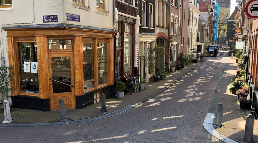 Hilletjesbrug on the Egelantiersgracht, Amsterdam