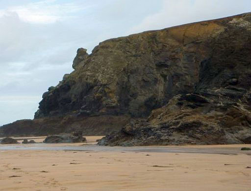 A closer view of the cliff on the north side of Porthcothan Bay.