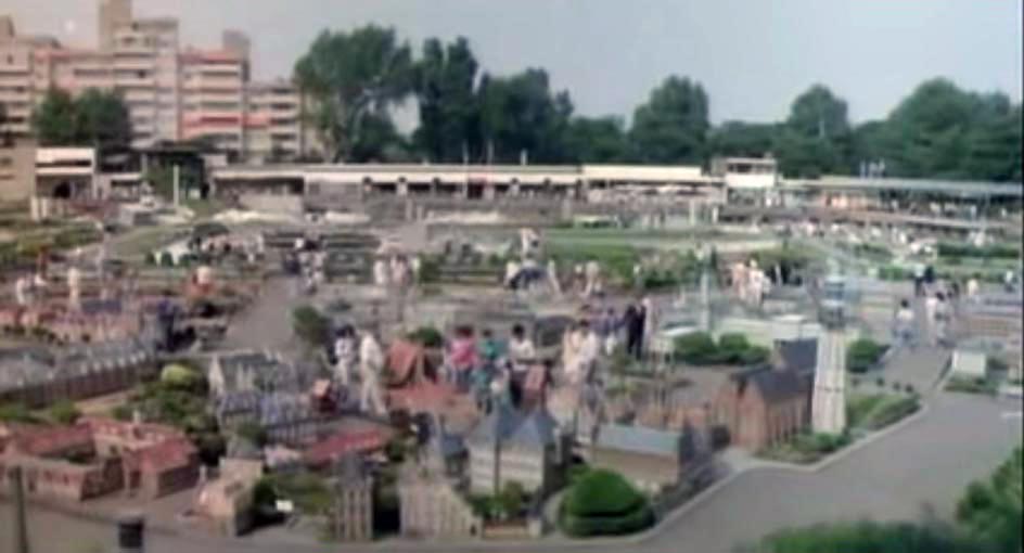 Madurodam, George Maduroplein 1, Den Haag Circa 1989