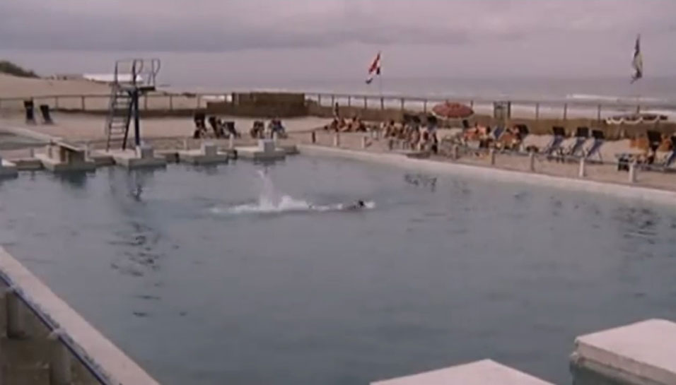 Later known as 'Riche and Bernie’s Beach Club' at Boulevard Barnaart 65 or 67 in Zandvoort. Circa 1973