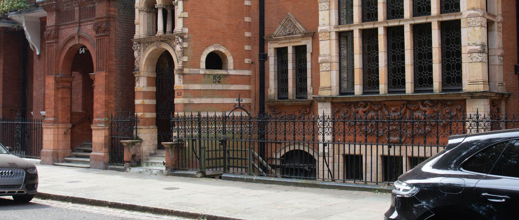 52 Cadogan Square, London SW1 Grade ll* listed built in 1886-87