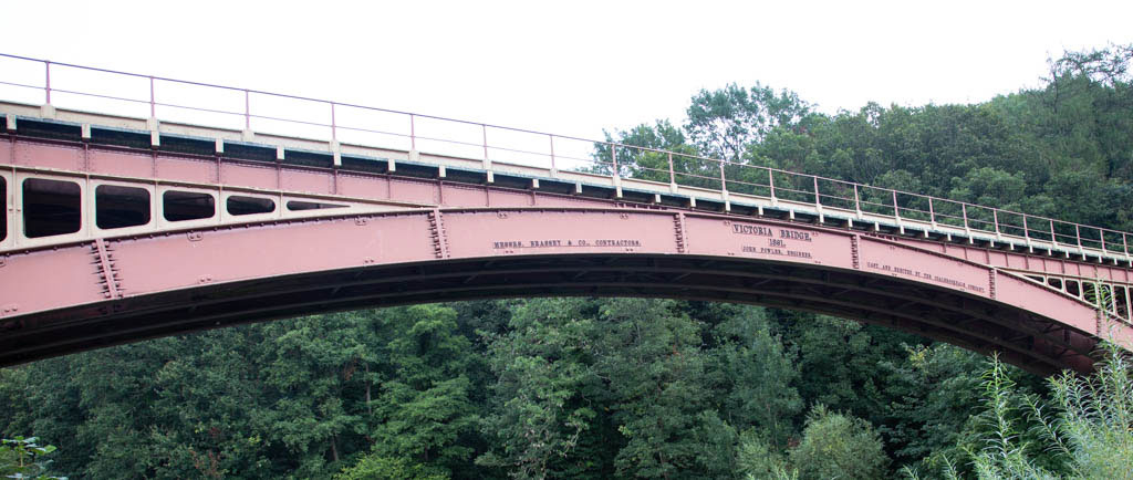 Victoria Bridge, built 1861 crosses the River Severn between Arley and Bewdley, Worcs.