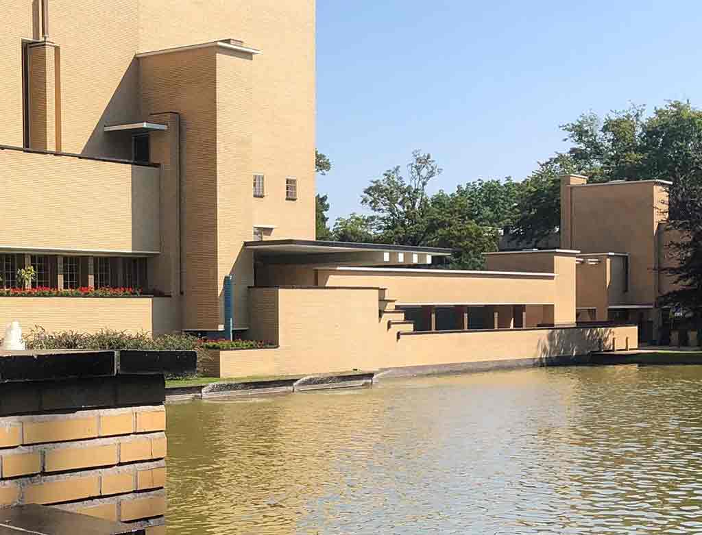 City hall Hilversum, Dudockpark 1, Hilversum
