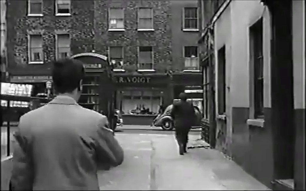 Tower Court, London WC2 looking towards Earlham Street. Circa 1959