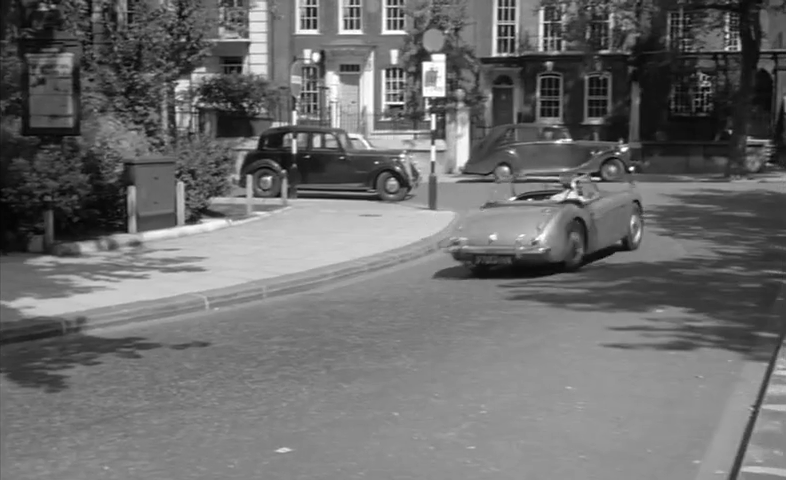 Looking into Royal Hospital Road from Chelsea Embankment with Cheyne Walk to the top left. Circa 1960