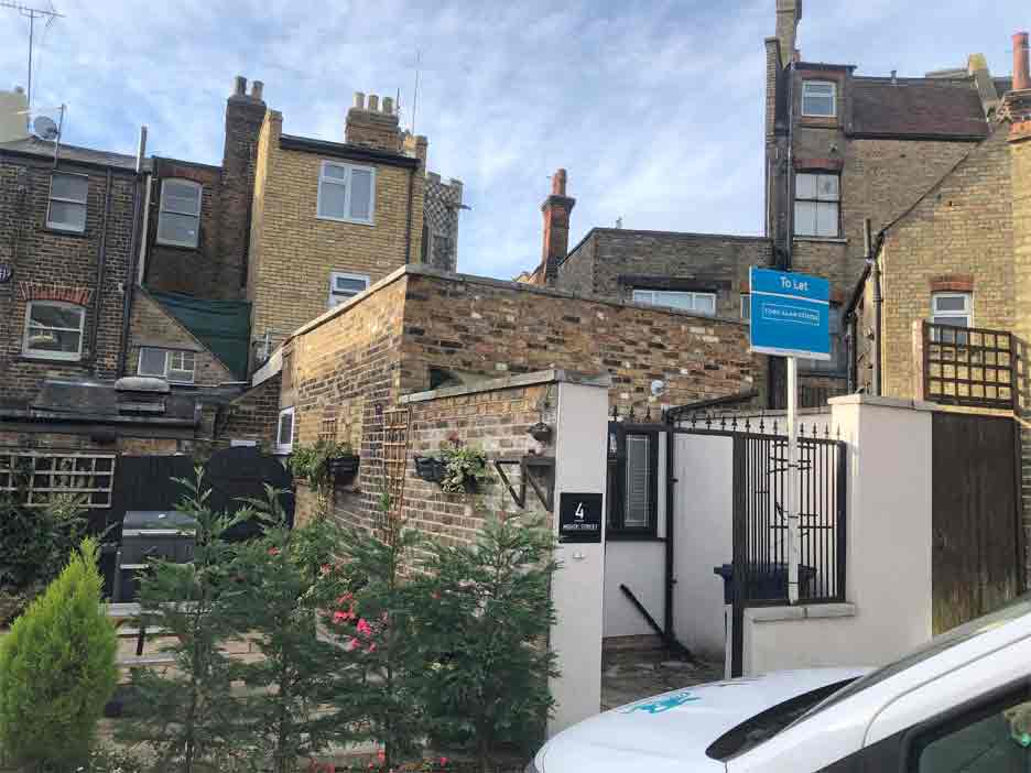 Moxon Street at the back of The Kings Head public house in Chipping Barnet, Hertfordshire.