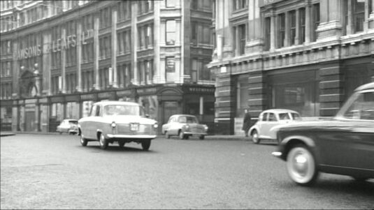 St. Paul?s Churchyard with Dean?s Court off centre. Circa 1960