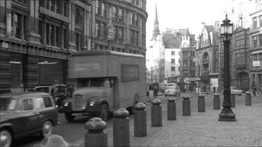 St. Paul?s Churchyard looking north. Circa 1960