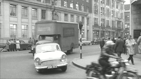 Great Tower Street about to turn into Mincing Lane. Circa 1960