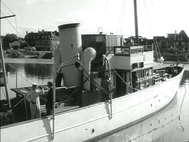 Looking towards Quai de la Marine and Quai des Yachts Circa 1954