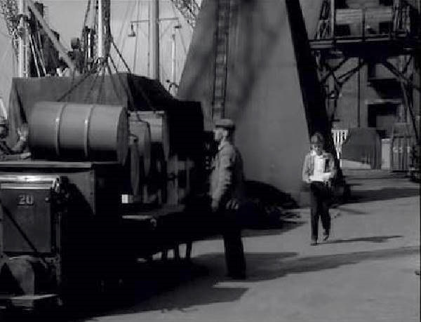 Gammans Quay, Charrington's Wharf that by 1978 had become part of Free Trade Wharf Circa 1957