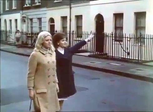 Robert Adam Street, Lomndon W1 looking towards Baker Street circa 1966