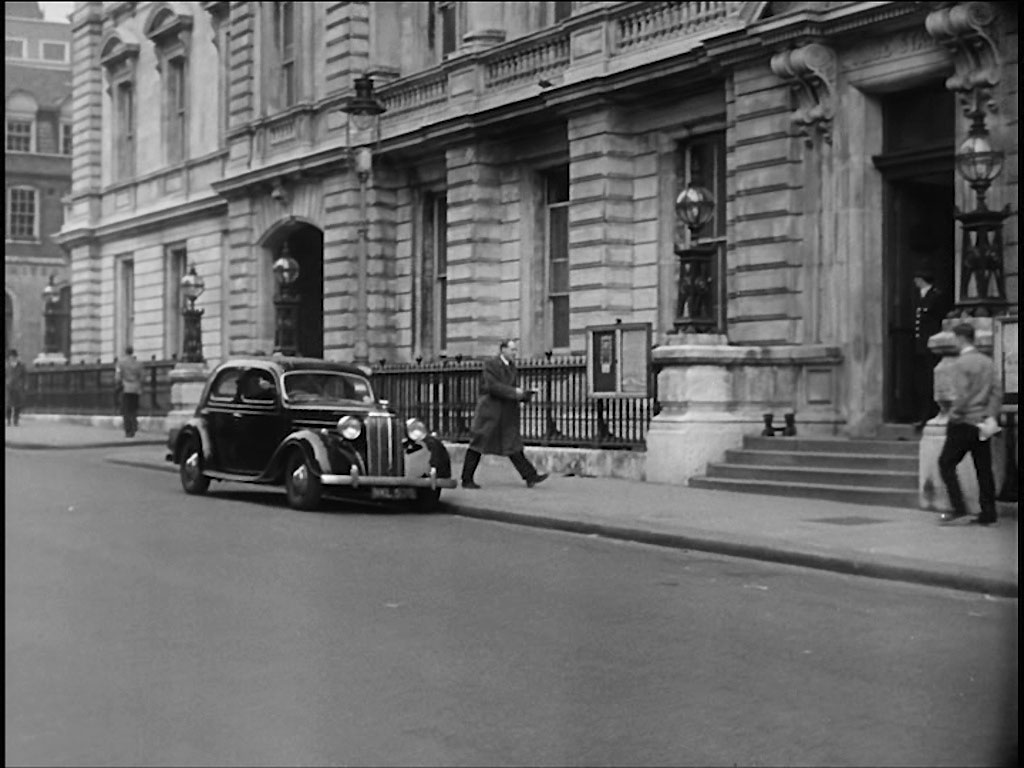 Bow Street, WC2 looking towards Broad Court. Circa 1956