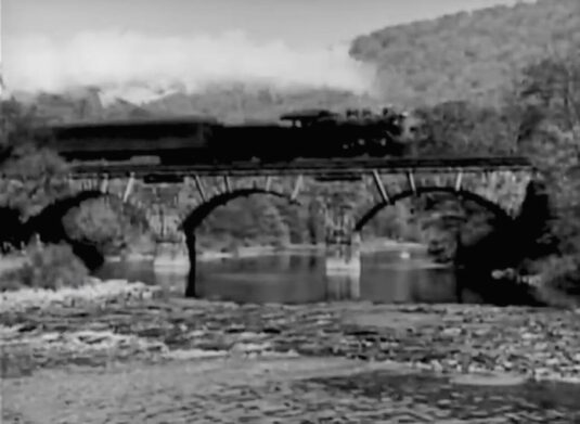 Somewhere on the western part of the PRR ‘Middle Division’. Circa 1941