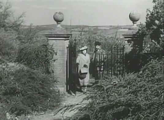 Dial Close Court, Winter Hill, Cookham, Berkshire Circa 1949