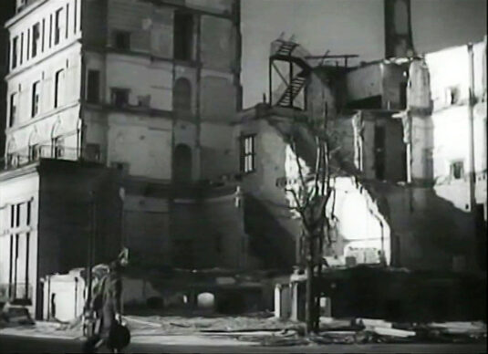The east wing of the Cavendish Hotel on the corner of Devonshire Place and Grand Parade. Circa 1943