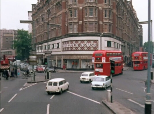 Knightsbridge, SW1